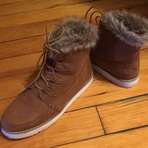 JustFab warm and comfy boots - Worn Once